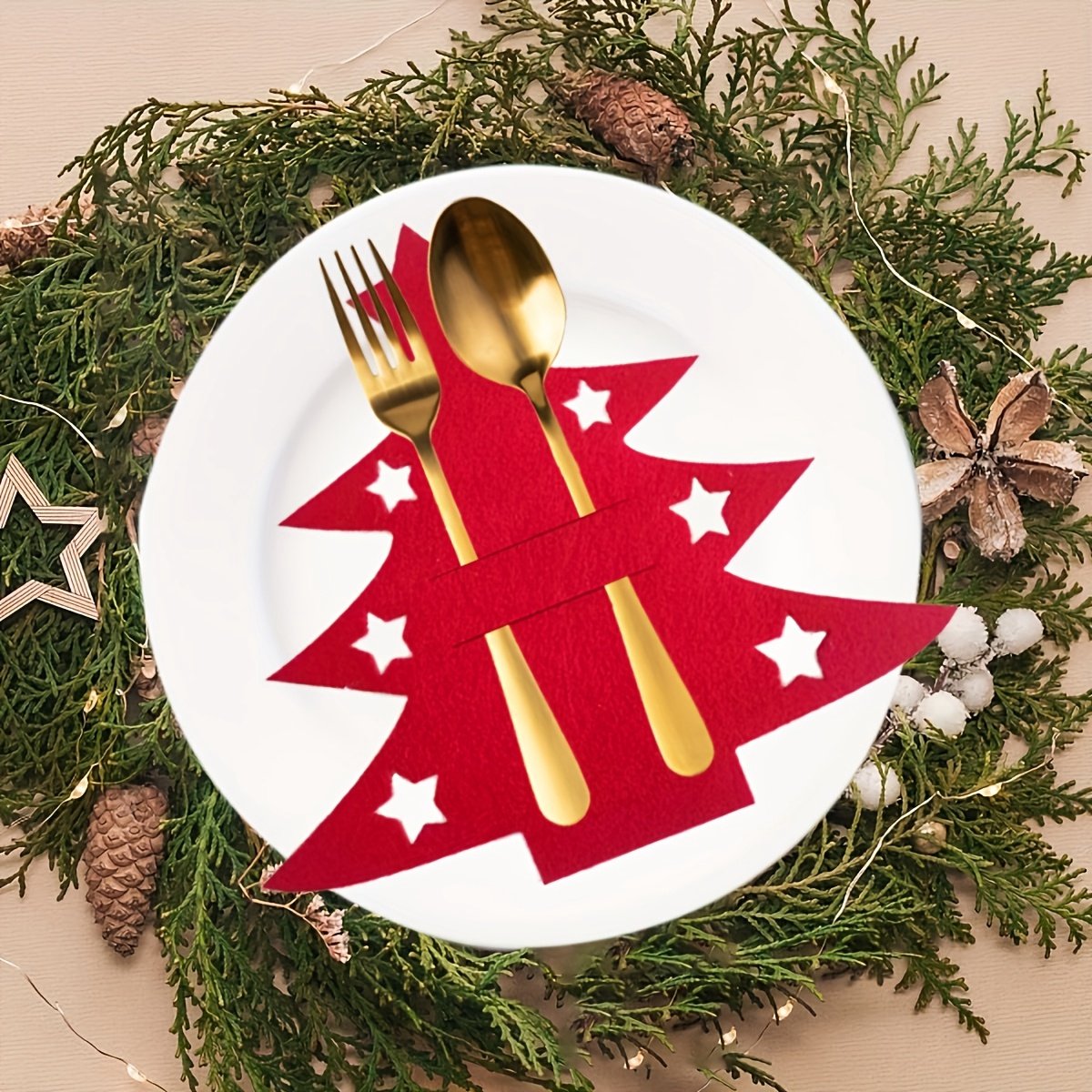 VANDAAG VERZONDEN - Vilt Tafeldecoratie - 12 STUKS - Kerst - Bestekhouders - Vilten Kerstdiner Decoratie - Bestekzak Bestekzakken Bestekzakjes