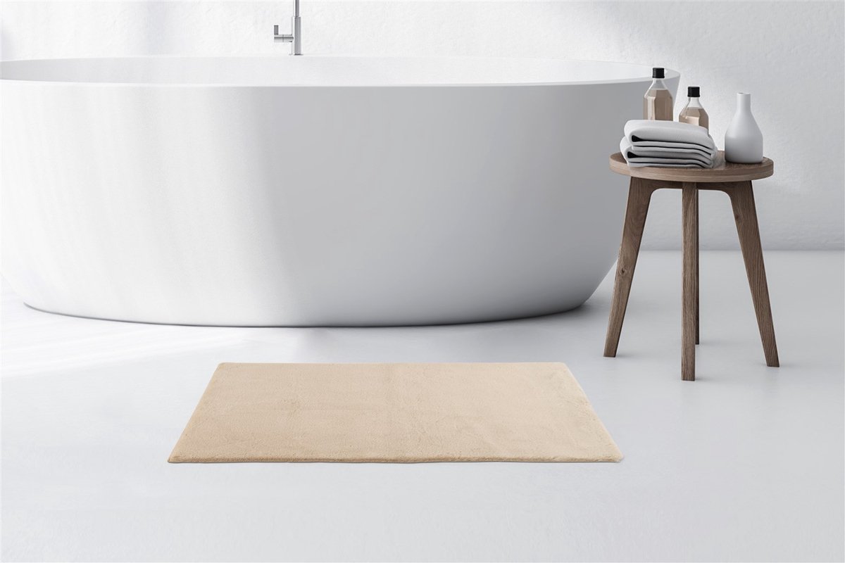 Floraya - Badmat - Fluffy Light- Hoogpolig - Beige - 50x90cm - Antislip