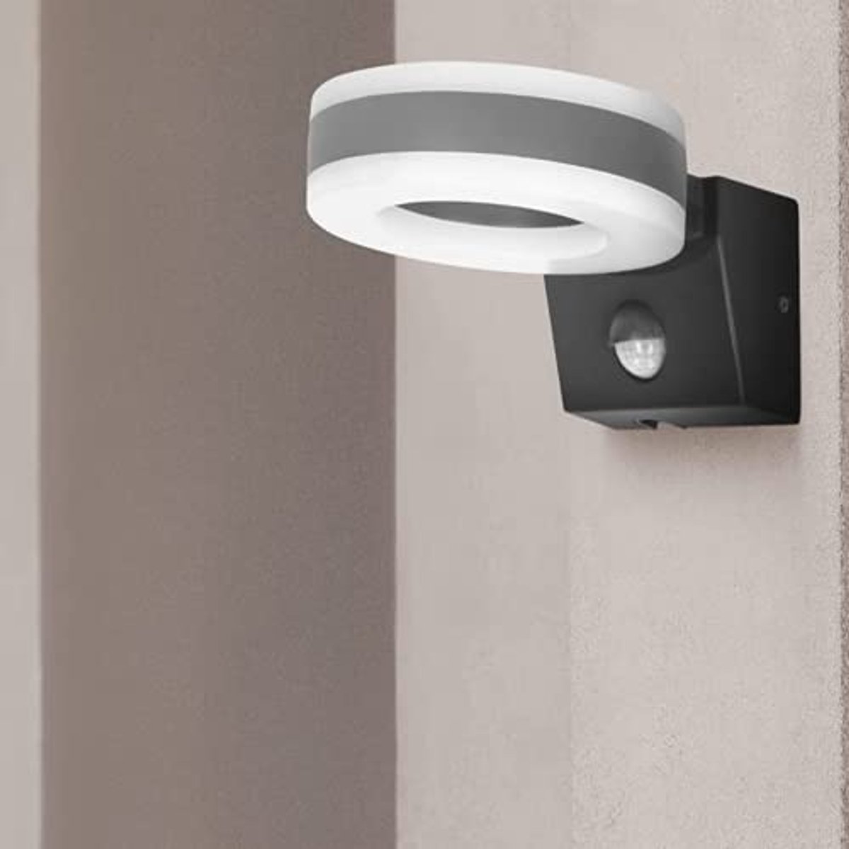 LED Buitenlamp met Bewegingssensor en LUX Lichtsterkte Instelling