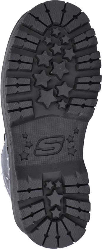 Zool van zwarte kinderlaars met grof profiel, ster-details en Skechers S-logo.
