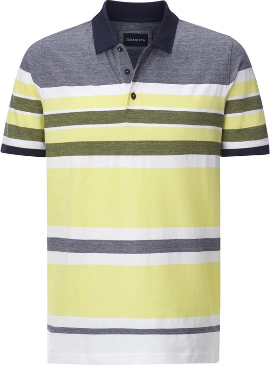 Blauw poloshirt met horizontale strepen in geel, wit en groen, donkerblauwe kraag en korte mouwen.