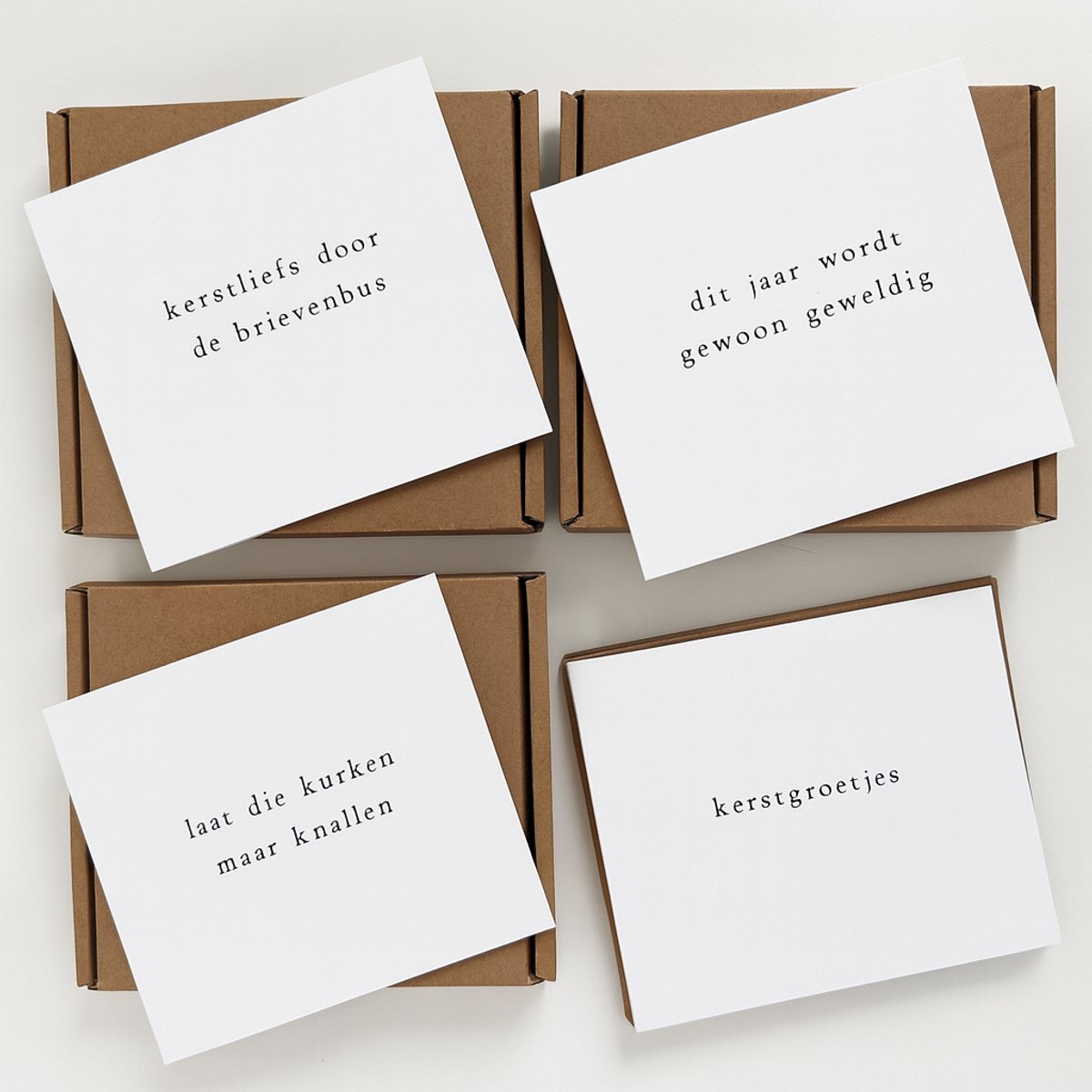 Kerstdoosje IKPAKJEIN - 8 luxe kerstkaarten met envelop - wenskaarten - kaartenset - kerstkaarten om te versturen - kaartjes blanco - kaartjes met tekst - feestdagenkaarten