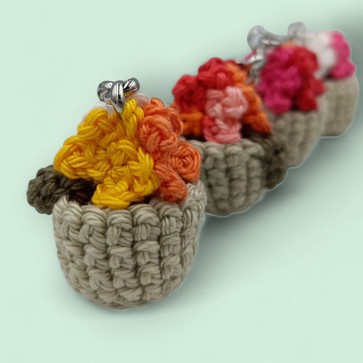 Knuffelsenzo - Bloempot - Gehaakt - Sleutelhanger - Bloemen - Grond