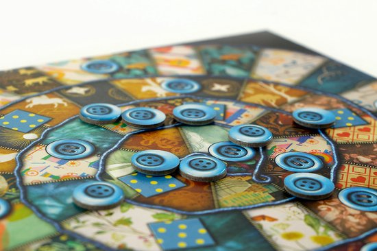 999 Games - Patchwork - Twee speler spel - Uitdagende puzzel voor 2! - Door de eenvoudige spelregels in combinatie met tactische uitdaging is Patchwork leuk voor iedereen!