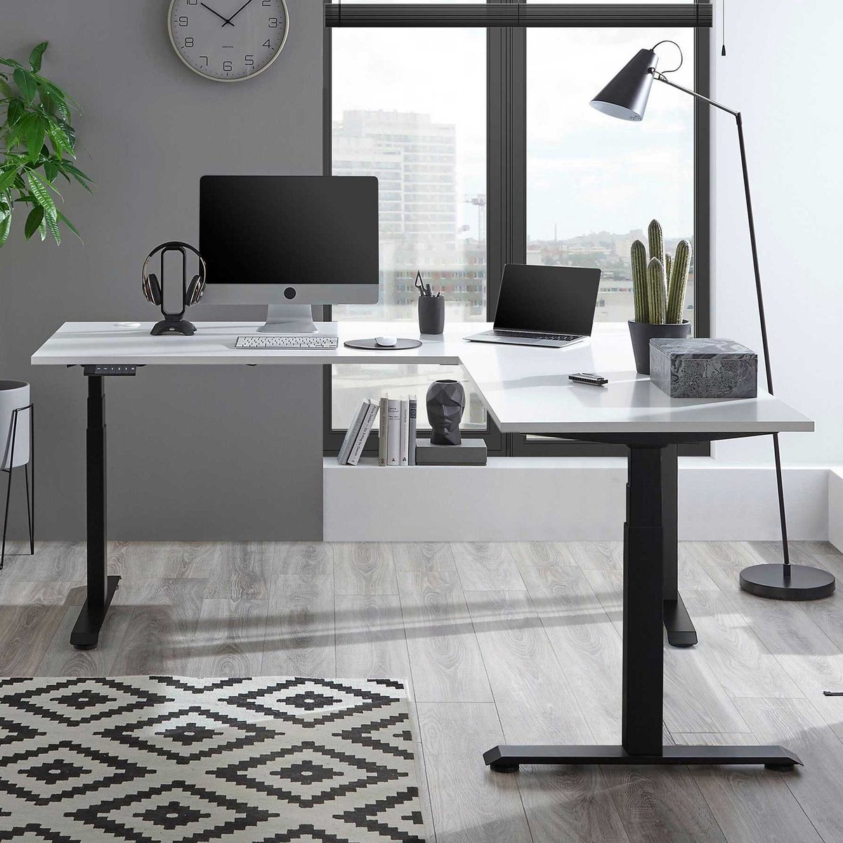 Verstelbaar Hoekbureau Ben 185x77x74-125cm - Wit/zwart - Emob - Hoekbureau - Wit; Zwart - Metaal; Spaanplaat