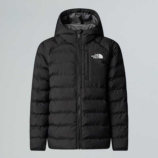 Zwarte kinderjas van The North Face met capuchon en rits. De jas heeft horizontale banen en het logo op de borst.