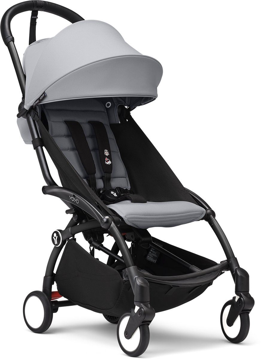 Stokke YOYO3 kinderwagen vanaf 6 maanden - Inclusief zwart frame / Stone zitkussen + luifel - In een handomdraai in- en uitklapbaar - Licht en compact - Past in handbagage