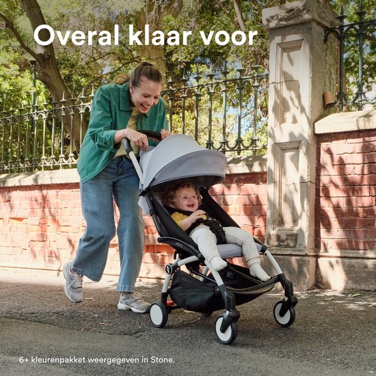 Stokke YOYO3 kinderwagen vanaf 6 maanden - Inclusief wit frame / Aqua zitkussen + luifel - In een handomdraai in- en uitklapbaar - Licht en compact - Past in handbagage van Stokke — afbeelding 3