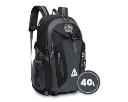 Golermo® - Backpack Explorer 40 – Waterdichte Rugzak 40L – Outdoor & Trekking Backpack met 3 Compartimenten, Ventilatiesysteem & Borstband – Unisex (Zwart)