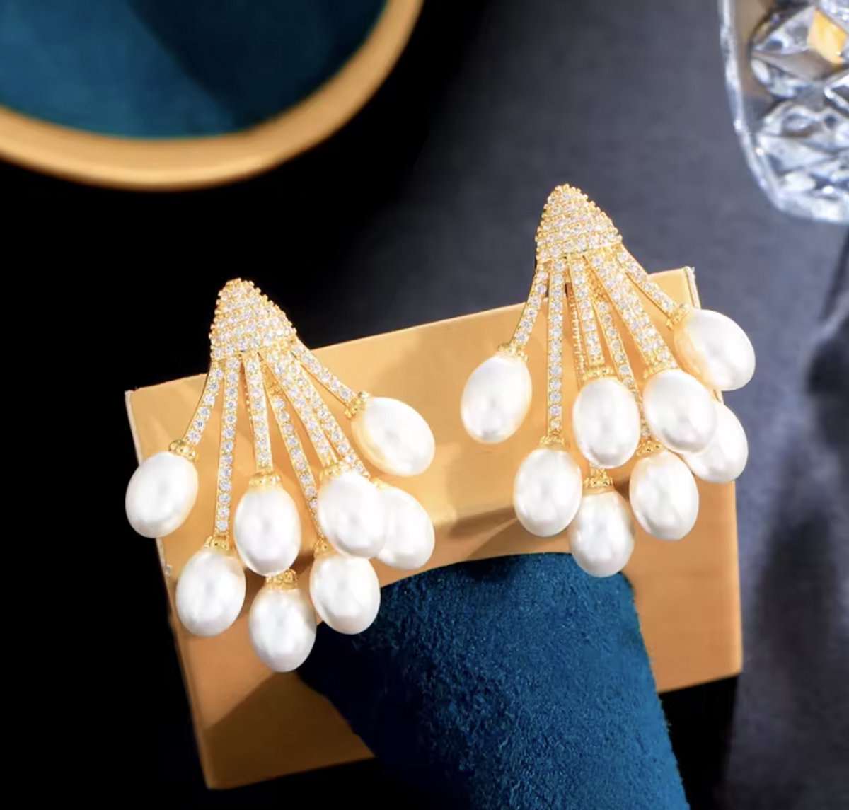 N3 Collecties Micro Pave Cubic Zirconia Steen Witgouden Vergulde Parel Cluster Oorbellen voor Vrouwen