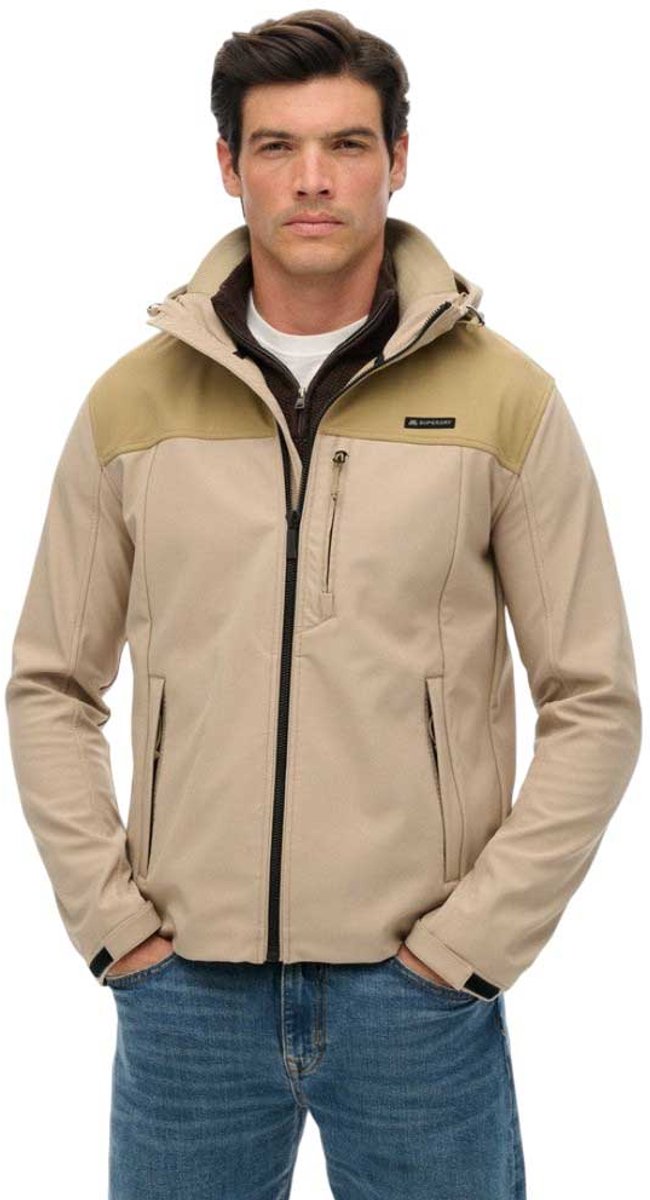 Superdry Soft Shell Trekker Jas met Capuchon Heren Stadszand