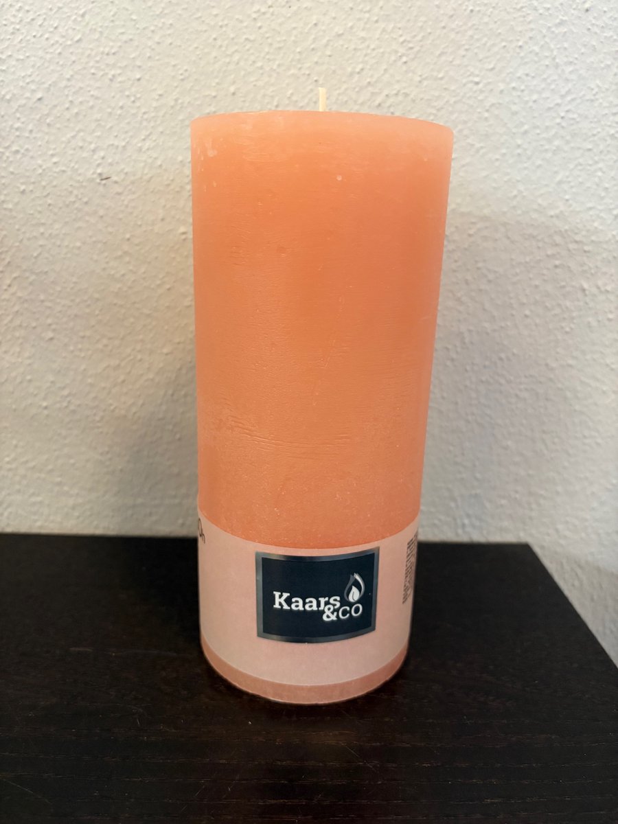 XXL massieve rustiek kaars apricot H 20cm branduren 100h Kaars en co