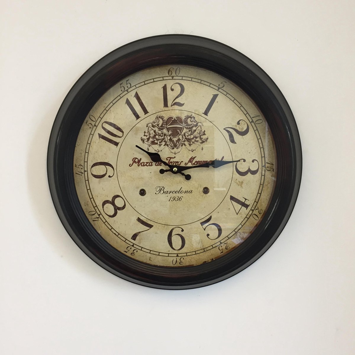 Wandklok Barcelona 1936 Vintage