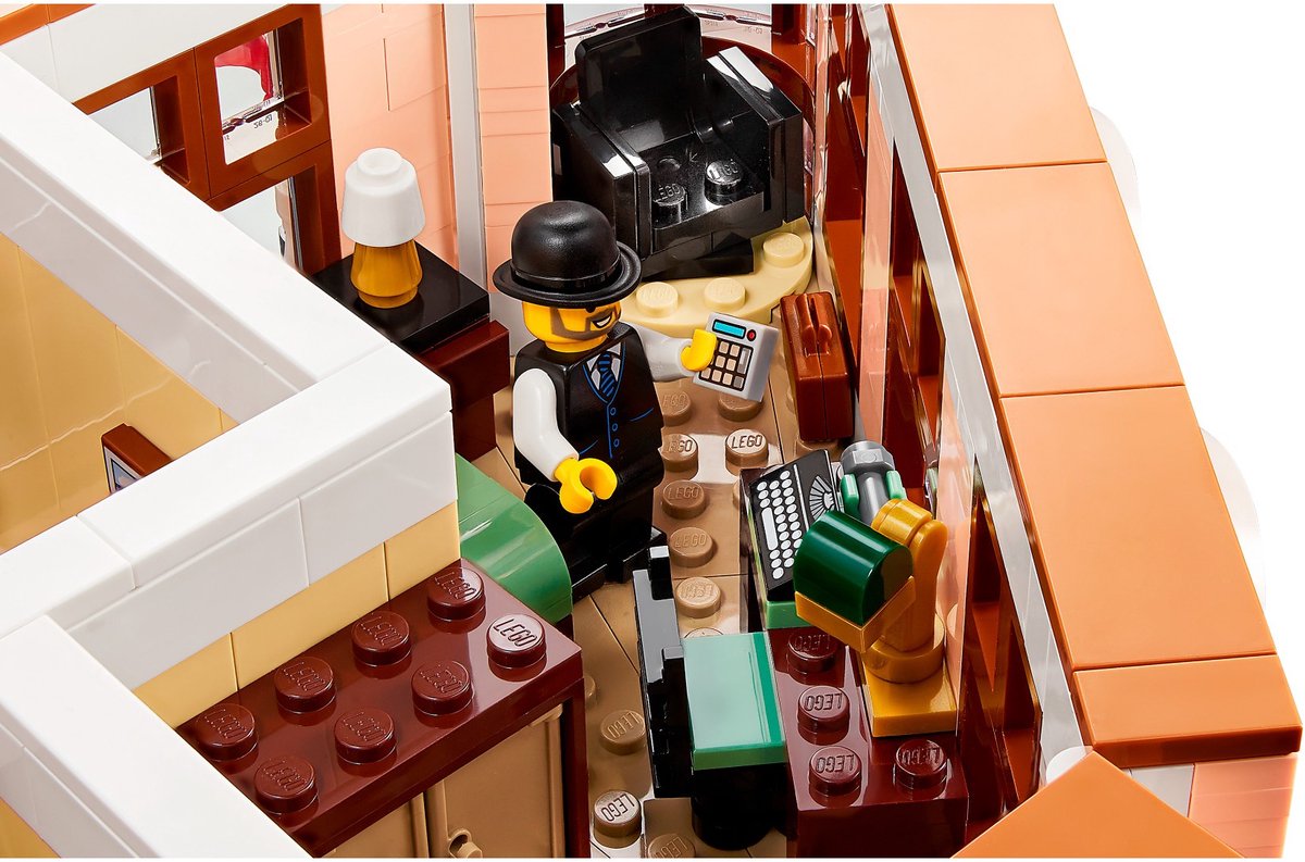 LEGO Icons Boetiekhotel- 10297 — afbeelding 19