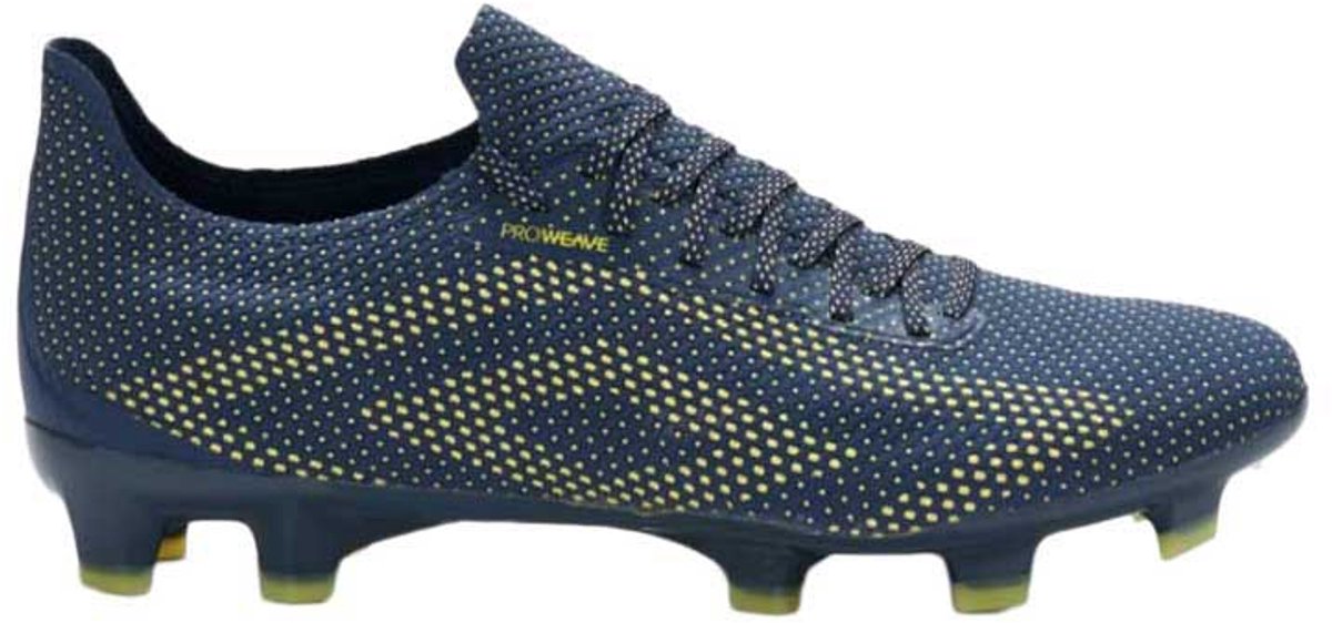 UMBRO Velocita Matrix PRO FG voetbalschoenen in blauw met gele accenten, ontworpen voor snelheid en wendbaarheid.