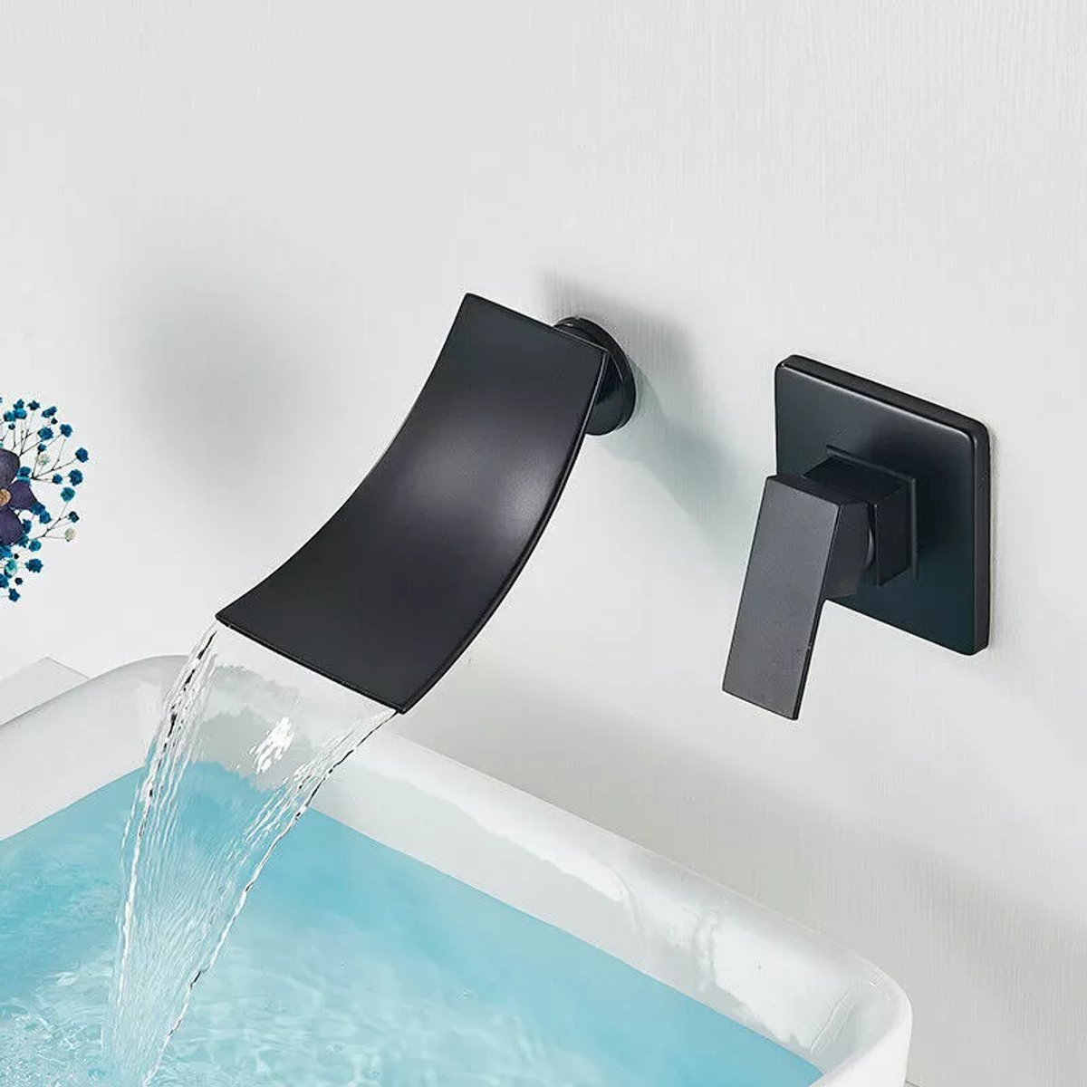 Wandmontage Waterval Badkranen Warm en Koud Messing Mengkraan Bad Kraan Zwart
