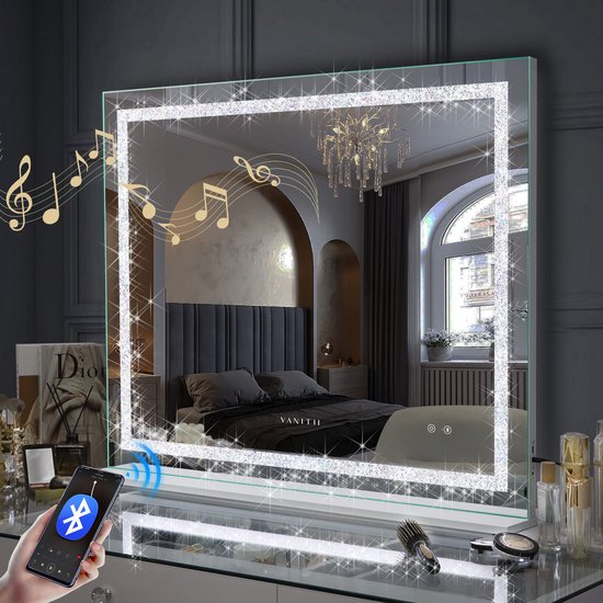 VANITII Hollywood Grote Bluetooth Cosmetische Spiegel - USB Oplaadpoort - 3 Lichtstanden - Draagbaar 10x Vergrootglas - Fonkelende Diamanten Riem - 100x80 cm - Wit