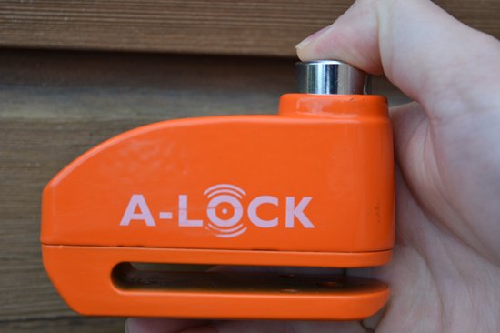 Fietsslot met alarm en slothouder voor Fiets & E-Bike - Schijfremslot met Alarm & Persoonlijk Alarm - Geschikt voor Bakfiets & Fatbike & Ebike- Alarmslot met houder - ENRA goedgekeurd als 2e slot voor fietsverzekering - remschijfslot met alarm — afbeelding 3