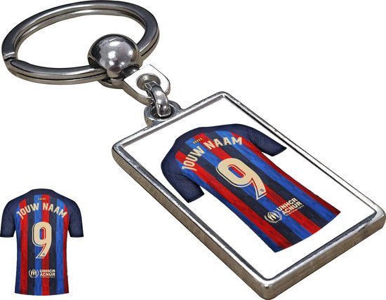 Foto: Bar shirt met jouw naam seizoen 22 23 gepersonaliseerde sleutelhanger met jouw naam en nummer cadeau verjaardag kerst kado valentijn gepersonaliseerd cadeau voetbal