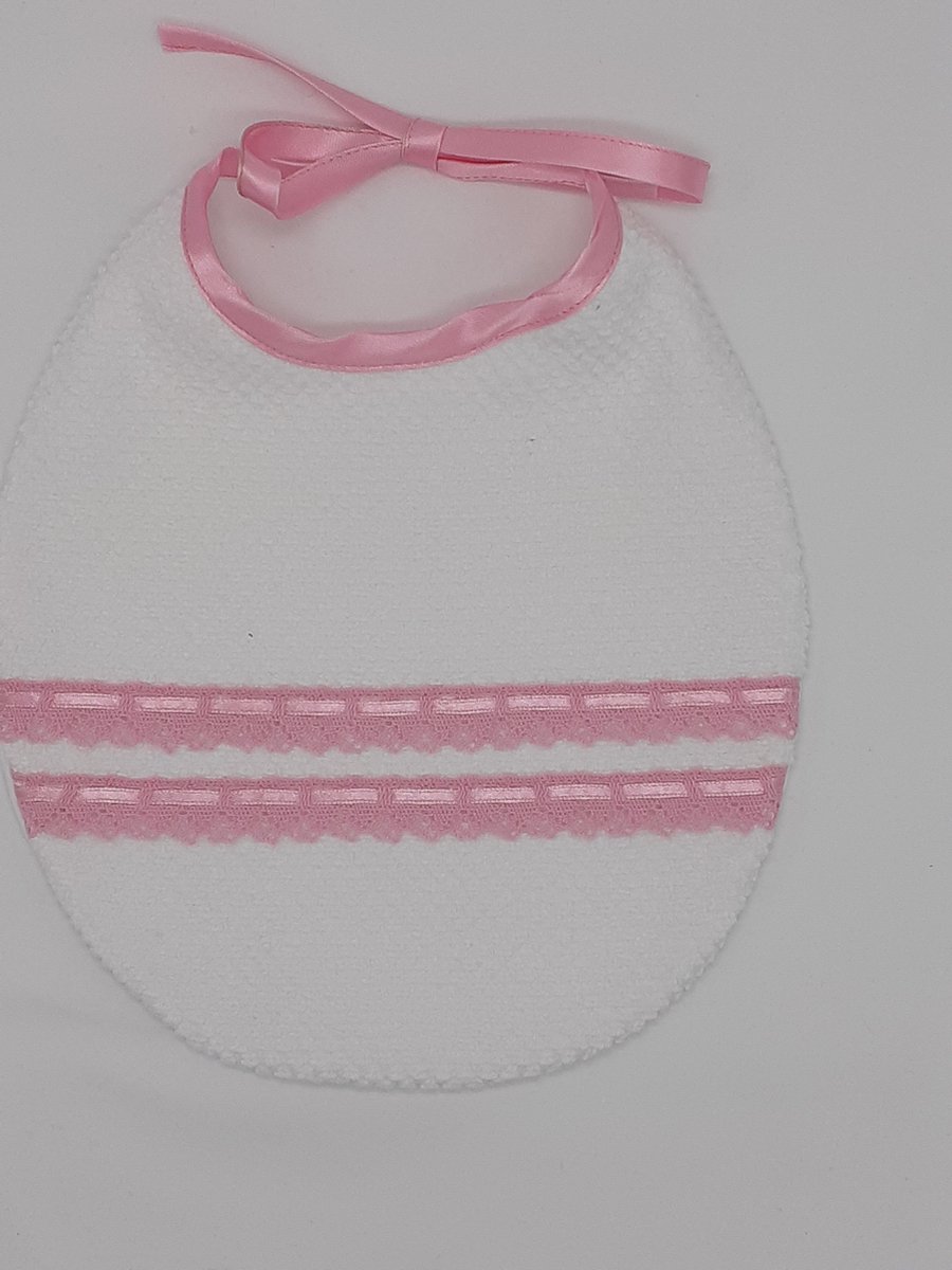 Goedkoopste Slabbetje Rosalynn badstof relief met roze gehaakt kantje, katoen, vochtopnemend