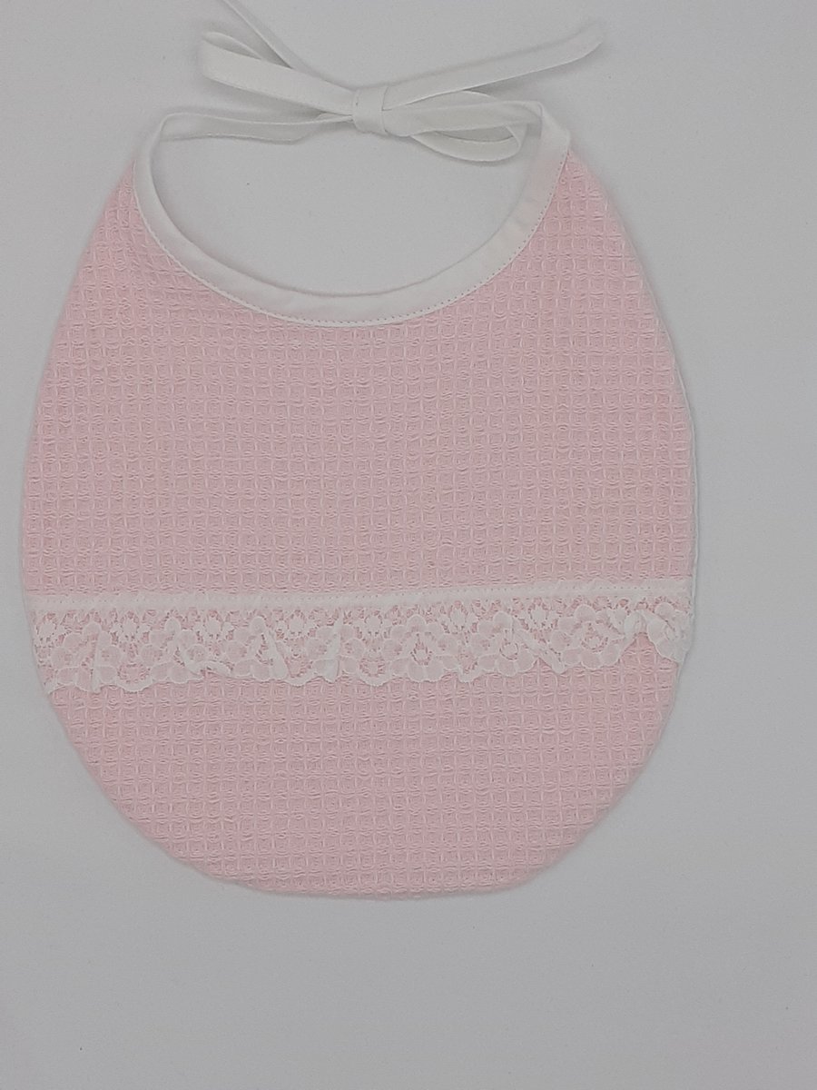 Goedkoopste Slabbetje Rosalynn Vintage roze wafelkatoen met wit kantje, katoen, striklintjes, vochtopnemend