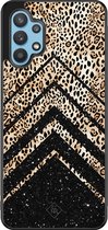 Casimoda® hoesje - Geschikt voor Samsung Galaxy A32 5G - Chevron Luipaard - Zwart TPU Backcover - Luipaardprint - Bruin/beige