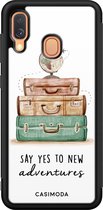 Casimoda® hoesje - Geschikt voor Samsung Galaxy A40 - Wanderlust - Zwart TPU Backcover - Tekst - Multi