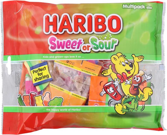 Haribo Sweet or Sour multipack met 15 mini zakjes snoep. Op de voorkant staan de Haribo mascottebeer en figuurtjes.
