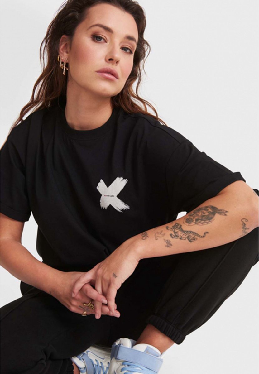 Alix the label Dames X Tshirt Zwart maat L