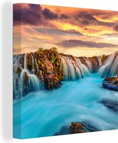 Canvas natuur - Watervallen - Zonsondergang - Landschap - Schilderij - Canvas - Canvas schilderijen woonkamer - 50x50 cm