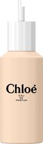 Chloe -