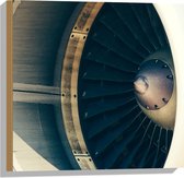 WallClassics - Hout - Rood met Witte Vliegtuigmotor - 50x50 cm - 12 mm dik - Foto op Hout (Met Ophangsysteem)