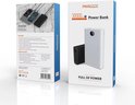 Verpakking van een witte powerbank met "30000 mAh" en "Fast Light, Full Of Power" opdruk. Achterkant met specificaties.