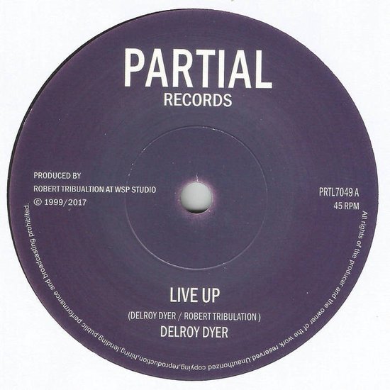 Delroy Dyer - Live Up (7" Vinyl Single)