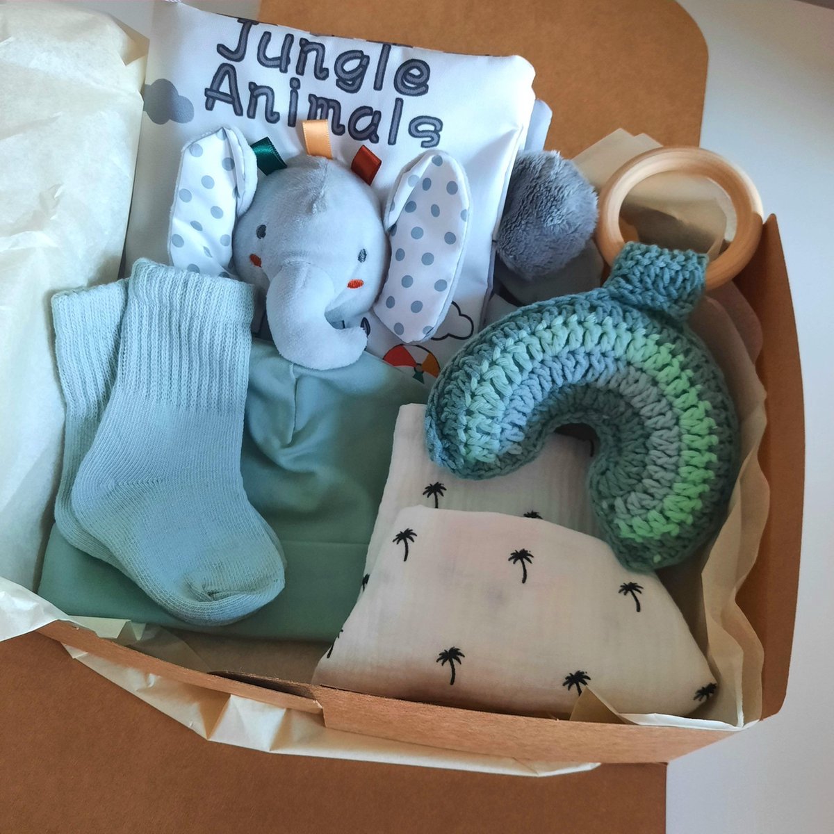Goedkoopste Kraamcadeau pakket - unisex - groen - 6 delig - palmbomen - Babyshower cadeau - Kraammand - Babycadeau