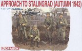 1:35 Dragon 6122 Approach to Stalingrad - Autumn 1942- Figures Plastic Modelbouwpakket
