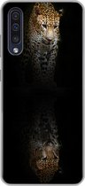Geschikt voor Samsung Galaxy A50 hoesje - Luipaard - Reflectie - Zwart - Siliconen Telefoonhoesje