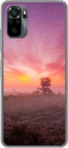 Geschikt voor Xiaomi Redmi Note 10 hoesje - Paarse tinten in Nederlands landschap - Siliconen Telefoonhoesje