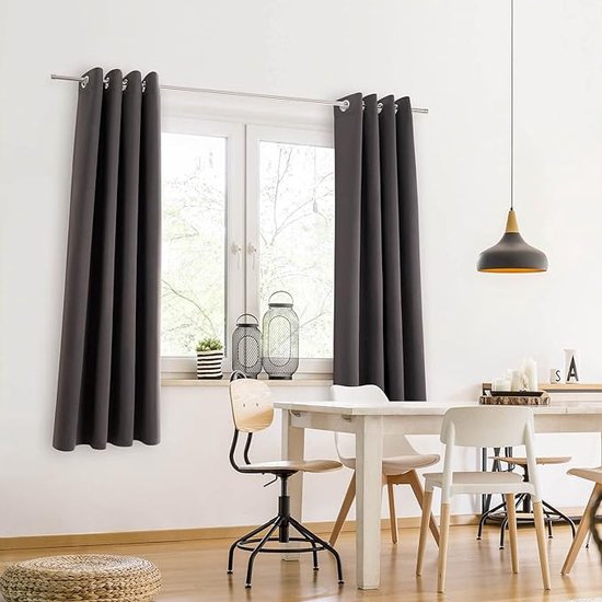 Verduisterende Gordijnen - Blackout Curtains 2x H 145 cm x B 140 cm