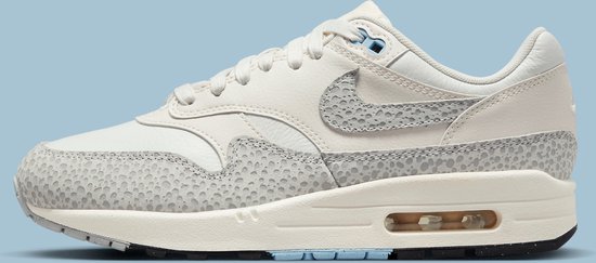 LPU for me: Nike Air Max 1 Safari 2.0. Picked them up after work and  straight to feet in the suit trousers and shit socks. : r/Sneakers