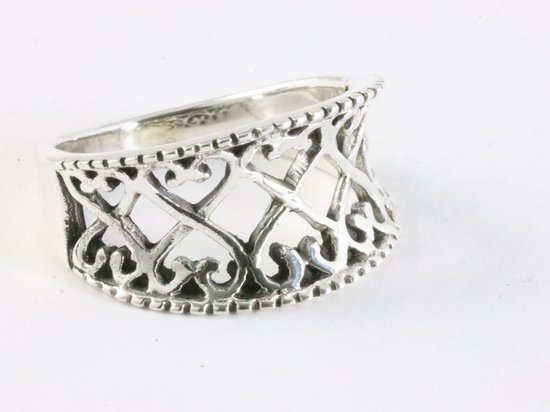 Opengewerkte zilveren ring