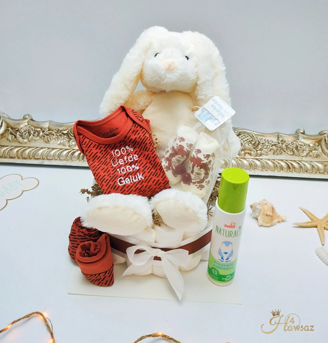 Goedkoopste Genderneutraal Kraamcadeau voor jongen en meisjes 31 stuks - Hawsaz.nl Cadeau - Luiertaart - Originele Babycadeau's - Luiertaart - Babycadeau - Babyverzorging - Babygeschenkset - Babyshower - Babykleding - Gepersonaliseerde cadeaus - Baby knuffel