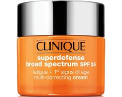 Clinique SuperDefense Fatigue Cream + 1st Signs of Age Multi-Correcting Cream SPF 25 - 50 ml