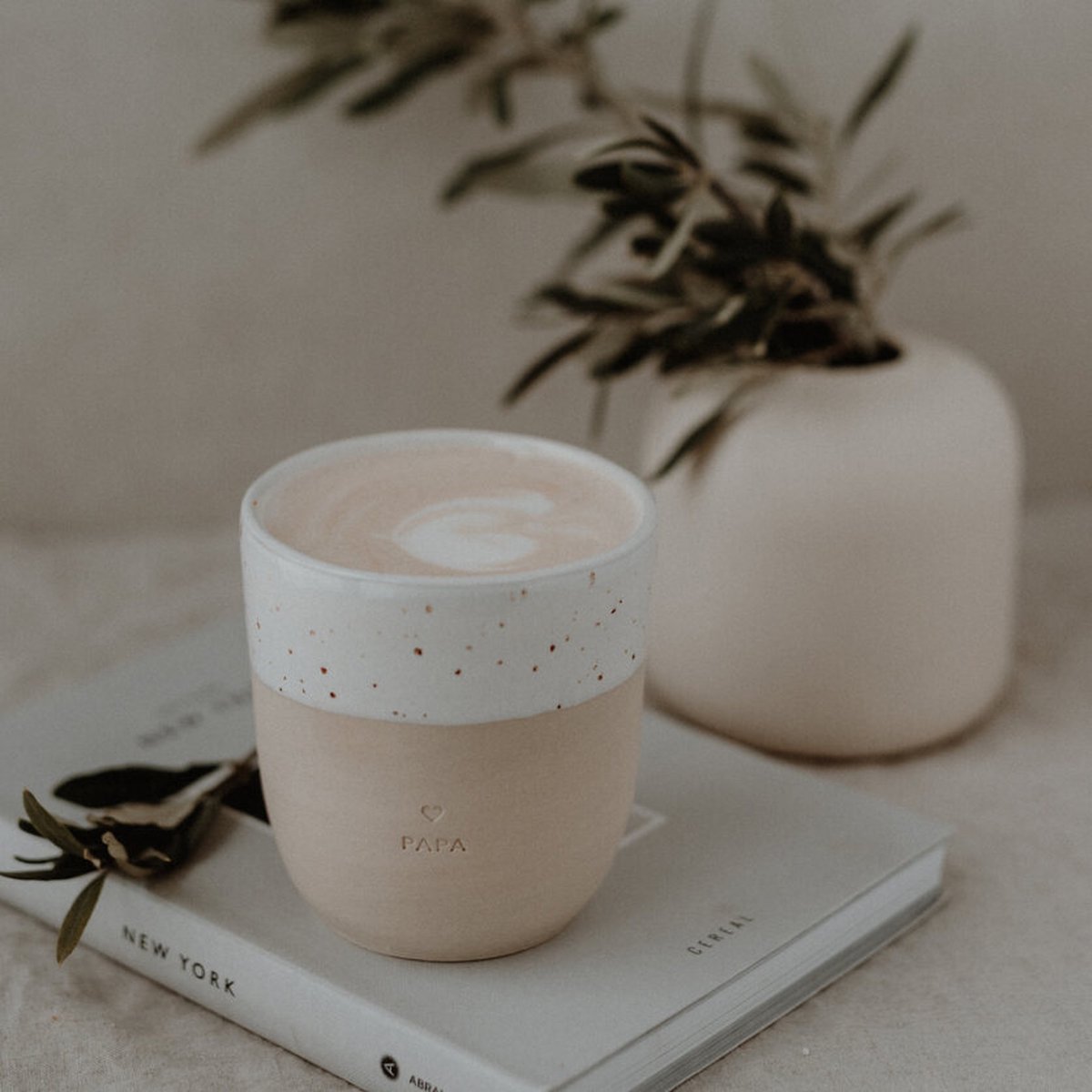 Mok - Papa - Zonder oor - Tas - Aardewerk - Handgemaakt - Servies - Decoratie - Geschenk - Cadeau - Koffie - Thee - Origineel Cadeau - Uniek - Vrienden - Koffietas - Vaderdag
