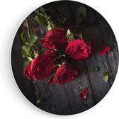 Artaza Forex Muurcirkel Rode Rozen Op De Grond - 50x50 cm - Klein - Wandcirkel - Rond Schilderij - Muurdecoratie Cirkel