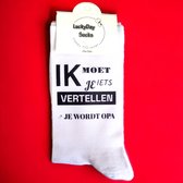 Je wordt OPA - Verrassing - Feest - Zwanger - Sokken met tekst - Witte sokken - Cadeau voor vrouw en man - Zwangerschaps Kado - Sokken - LuckyDay Socks - Maat 37-44