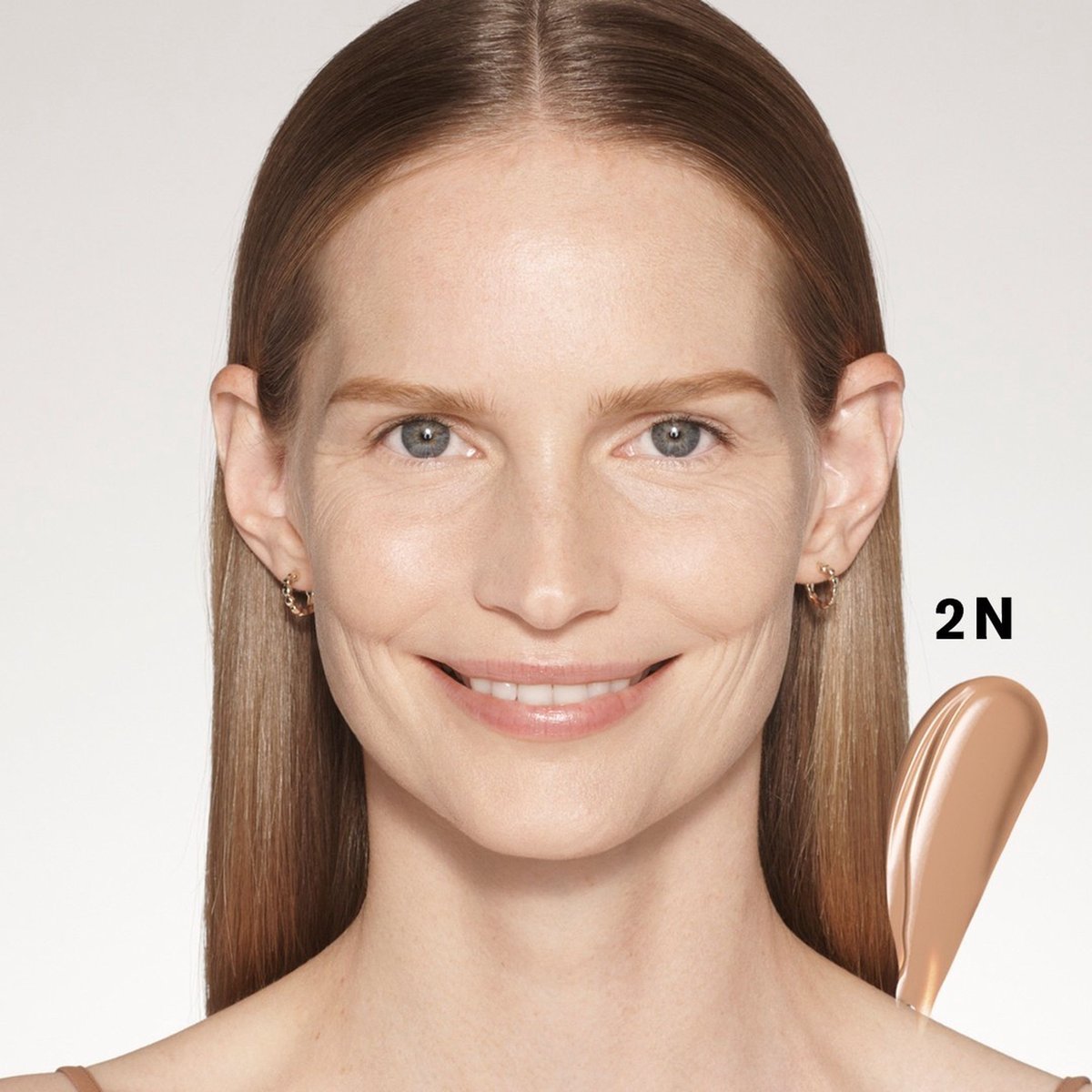 Estee Lauder Futurist Soft Touch Brightening Skincealer Concealer 2N Light Medium 6 ml