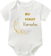 Babyromper unisex katoen met print 'My First Ramadan' goud en wit