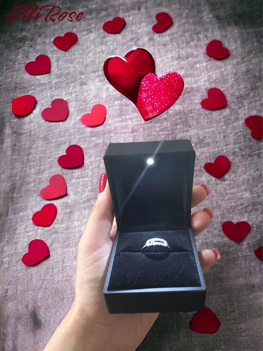 AliRose - Mat Zwarte Ringdoos met LED-licht - Sieraden Display - Trouwring - Sieraden - Valentijn - Liefde - Romantisch - Partner - Amor - Huwelijk - Aanzoek
