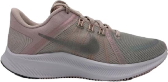 Nike Quest 4 PRM - Sneakers - Dames - Roze/Wit - Maat 35.5